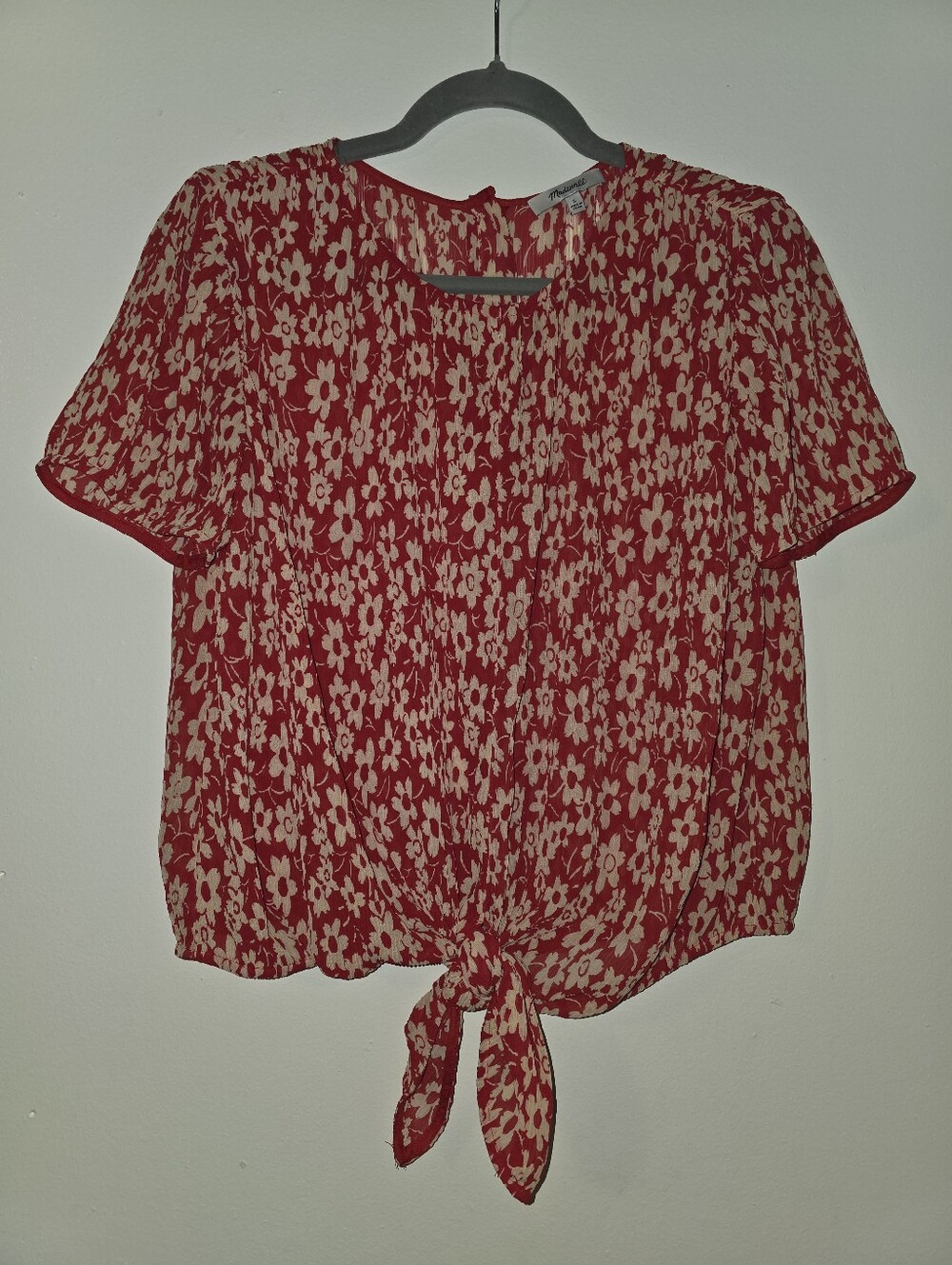 Madewell Red And Tan Floral Tie Front Button Back Semi-Sheer Crinkle Top Size S